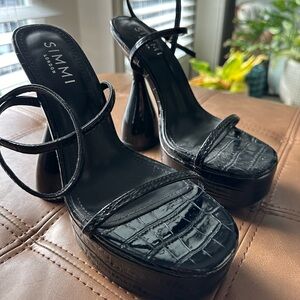 Brand new, never worn Simmi London High Heels